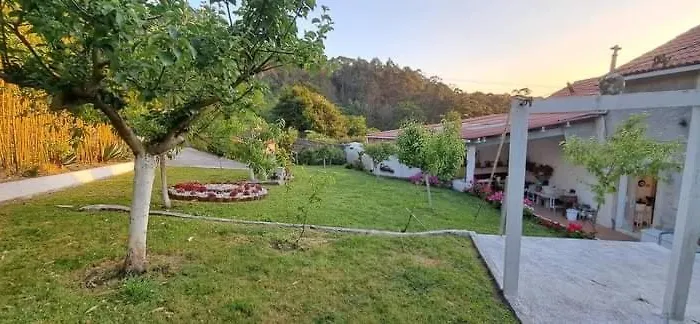 Gondomil Сasa de vacaciones A Coruña